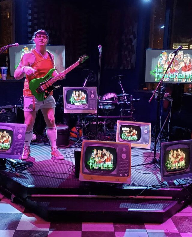 Chase Club (@chaseclubstl) on Twitter photo #TGIF! Start your weekend with dinner, drinks, and dancing.
Performing tonight: <a href="/TheRetroNerds/">The RetroNerds</a> #TGIF! Start your weekend with dinner, drinks, and dancing.
Performing tonight: <a href="/TheRetroNerds/">The RetroNerds</a>