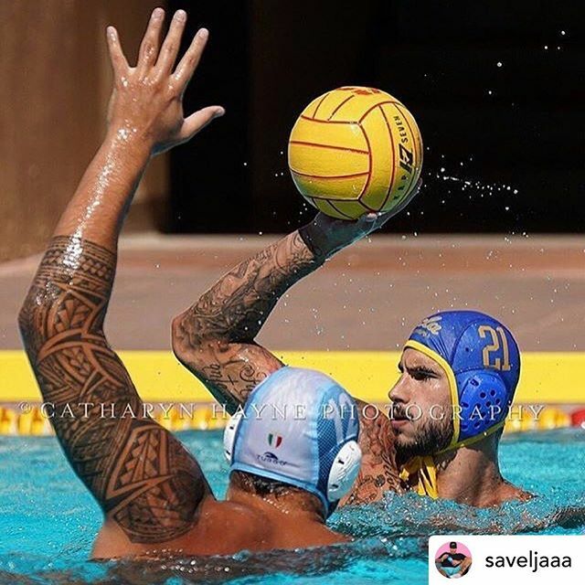 catharyn4's tweet photo. So much fun covering the Pro Recco series! Thanks for the tag and memory @savelijaaa !
Posted @withregram • @saveljaaa 🥶🥶🥶#Sony #prorecco #isportsphoto #bealpha #sleeve #vizilabda #wasserball #pallanuoto #uclamwp #usawp #usawaterpolo #totalwaterpolo… https://t.co/iyKJdhHErL https://t.co/5VqfUT8wQa