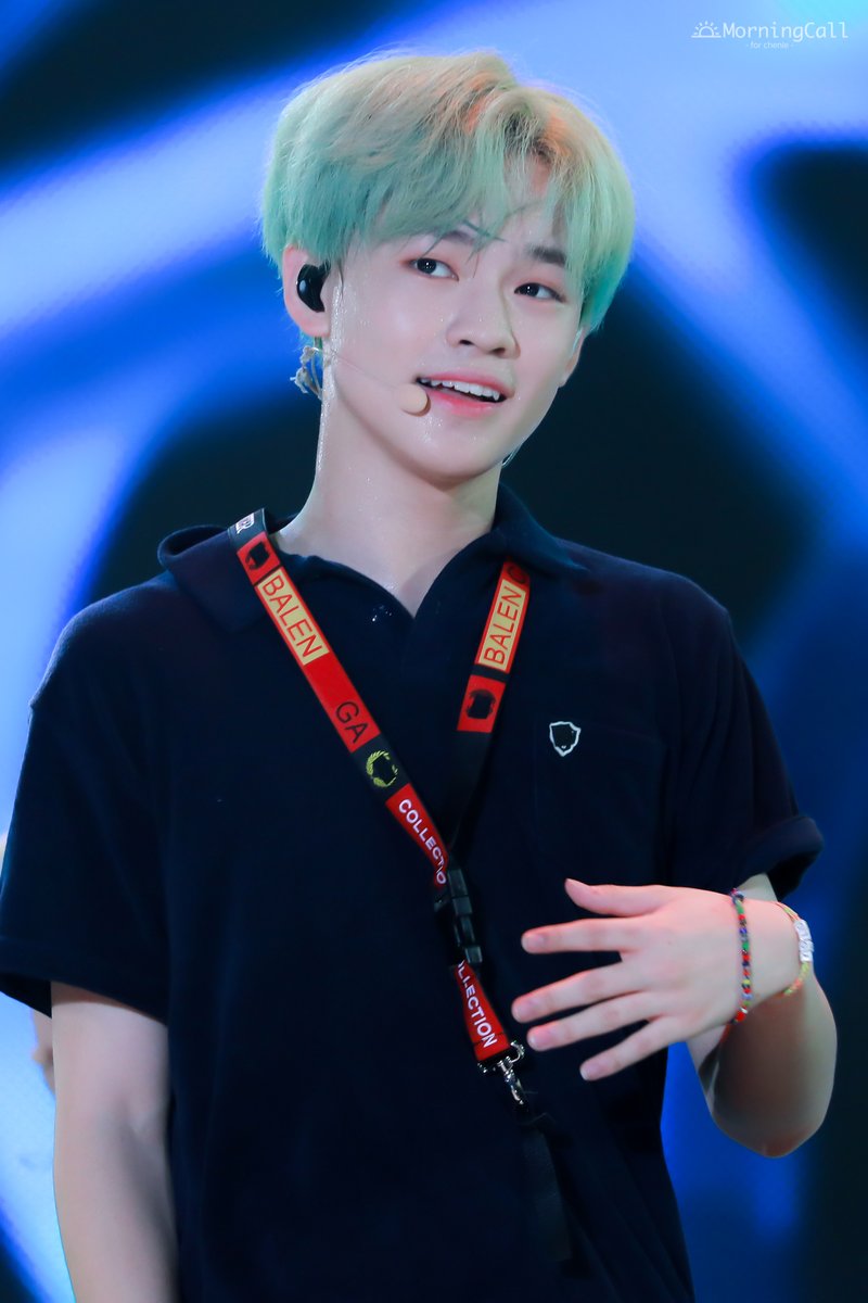 MorningCall2001's tweet photo. 💚💚

#천러 #辰乐 #CHENLE 
#NCT #NCTDREAM https://t.co/CABQpw368g