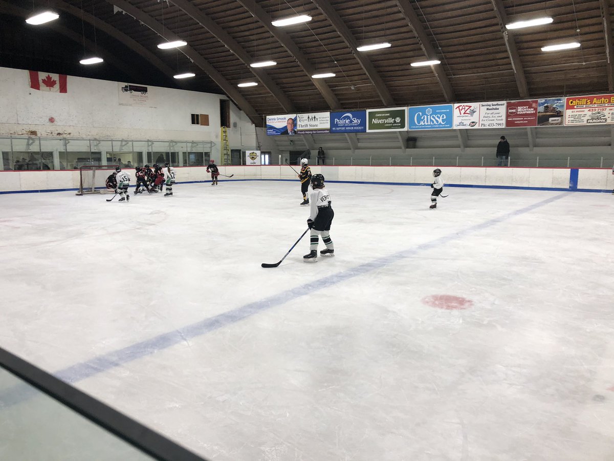 RatRiverMinor's tweet photo. Game 2 in St. Pierre for the Rural Atom A Provincials is underway. The host Rat River Saints against Peguis. #BelieveInTeam #HMProvincials @hockeymanitoba @CargillAgCanada https://t.co/wdwklOVHal