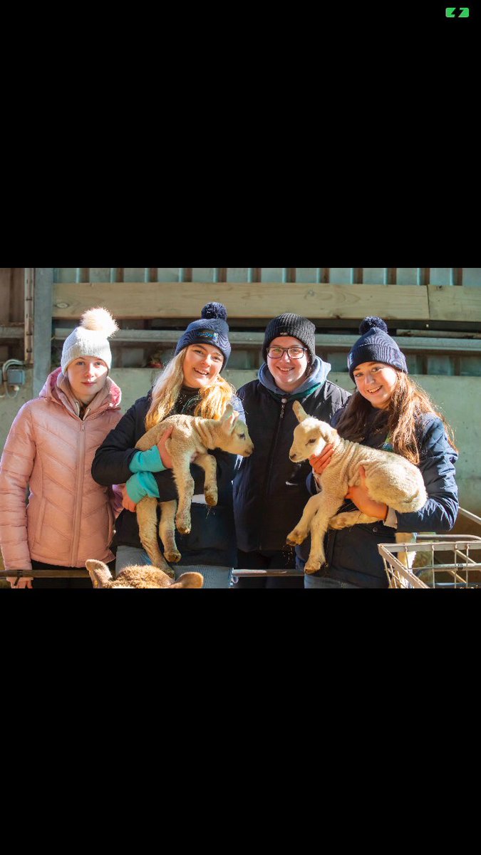AgriAware's tweet photo. A memorable week was had at Agri Aware Farm Walk and Talk 👌🏻 From discussions about sustainability and seeing ewes lamb, students received a real farming experience! Thanks to all the schools, @teagasc and patrons for your support 👏🏻
#FarmWalk2020 #Farm24 https://t.co/QFkYOJDfXb