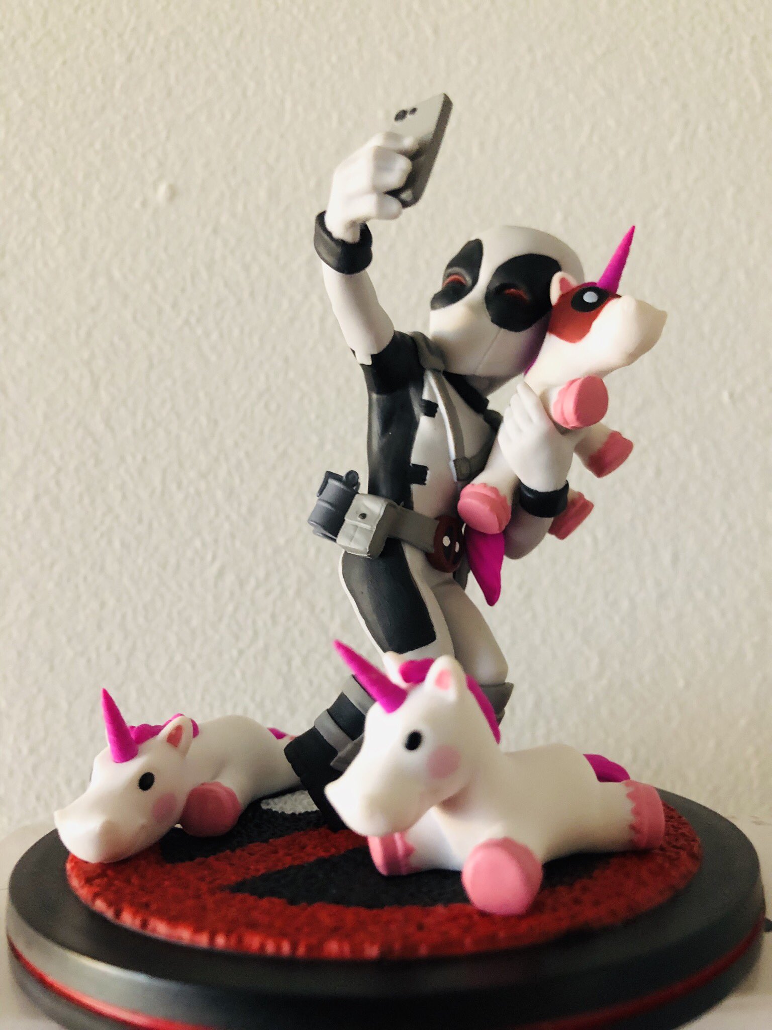 Q fig deadpool best sale unicorn