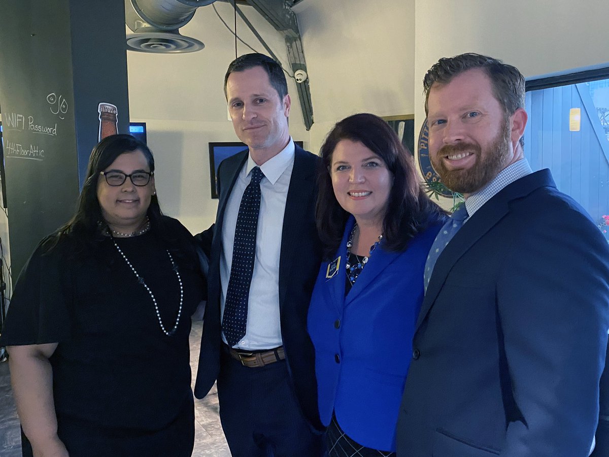RS_attorneys's tweet photo. Great event last night supporting Renee Thompson for President-Elect of The Florida Bar. @legallyrenee #itstimetogetserious #electrenee #myfloridabar https://t.co/Ue2bWW6Zkb