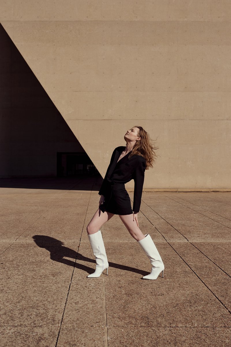 Wallflower Mgmt tweet media