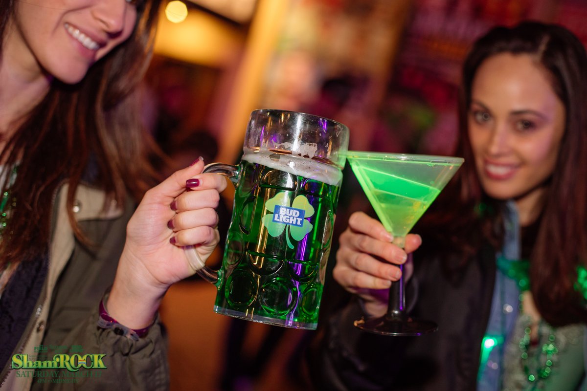 SDBlockParties's tweet image. FEELIN LUCKY?🍀✨#ShamROCK is coming up Sat, 3/14 from 2PM to MID! 

Party like a [VIP] and enjoy 7 complimentary drinks, VIP restroom access, VIP Irish Pub access &amp;amp; free stew from @FieldIrishPub!

Tix increase Friday 3/13 at MID! Get your VIP tix for only $109 ($129 day of)!