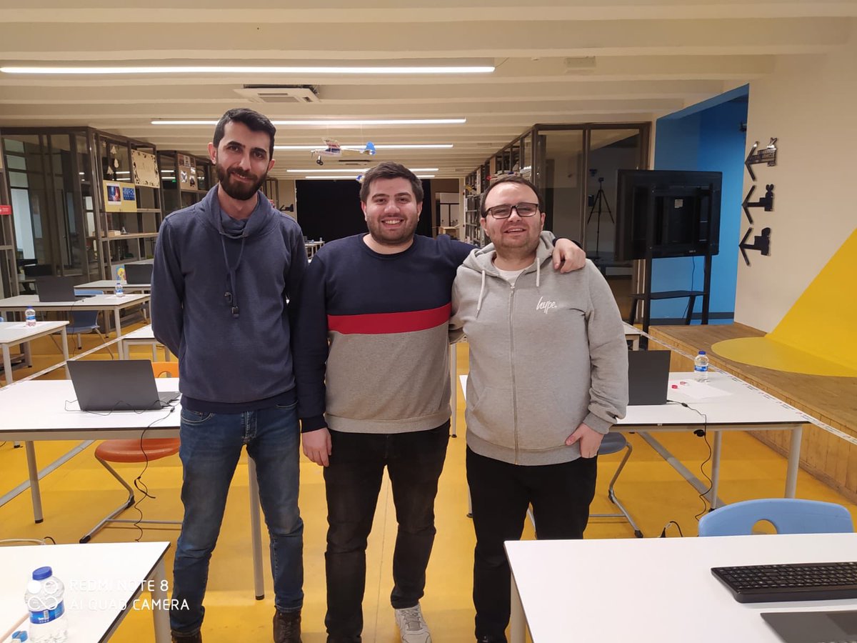 burgencay's tweet image. Ekip yarın #codeolympics #BKUBO tüm takımlara başarılar diler.. Ülkenizin gelecek milli yazılımları bu gençlerin ellerinde çıkacağına inanıyorum.. Yarı final lise takımları.. ubo.bahcesehir.k12.tr #MilliTeknolojiHamlesi