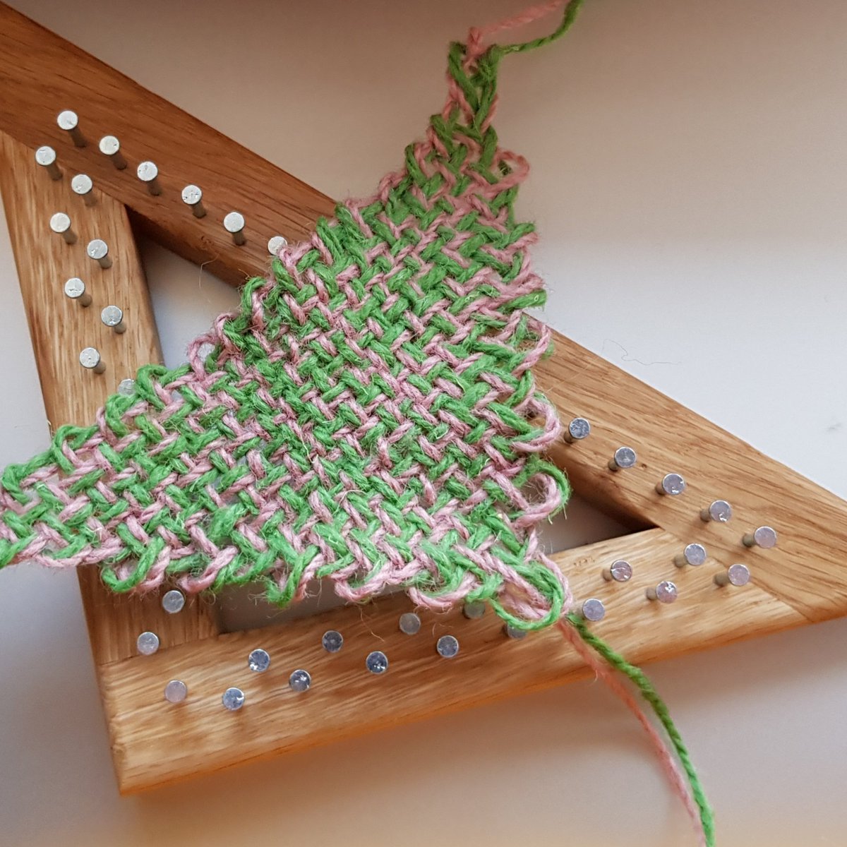 WovenByHand's tweet photo. Just had a chirpy Friday message from @chirpystore to say that the #wovenbunting workshop on 27th is filling up. If you want to join us, there are still a few places left. https://t.co/umQqLvqGOy

#weaving #bunting #craftyfridays #leeds #chapelallerton #makeing #crafting #doing https://t.co/Rp8ii1cZ9R
