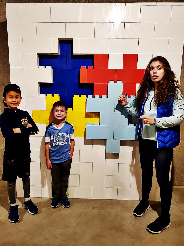 EverBlock's tweet photo. A great cause deserves a great event wall π
.
.
.
@JasmynnsVoice @autismspeaks #jasmynnsvoice #WorldAutismAwarenessDay #autismawareness #autismspeaks #autismlogo #charityevent #autismevent https://t.co/lihJJn6e0L