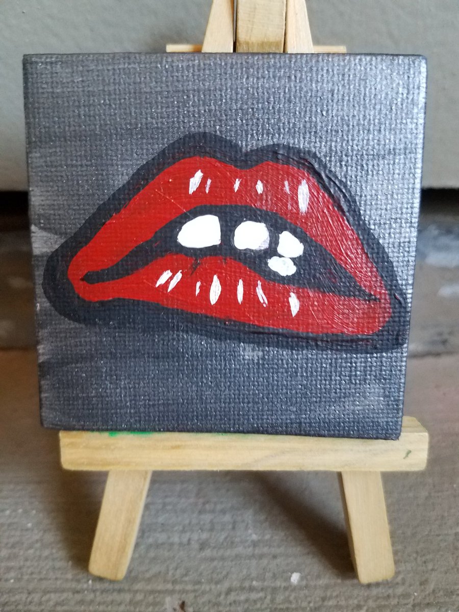 Simonetart's tweet photo. Mini paintings for sale!!! https://t.co/92MscdSwAq