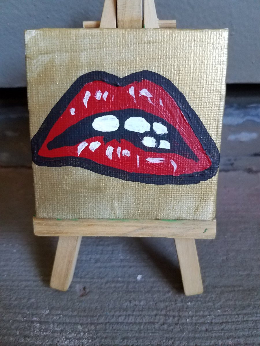 Simonetart's tweet photo. Mini paintings for sale!!! https://t.co/92MscdSwAq