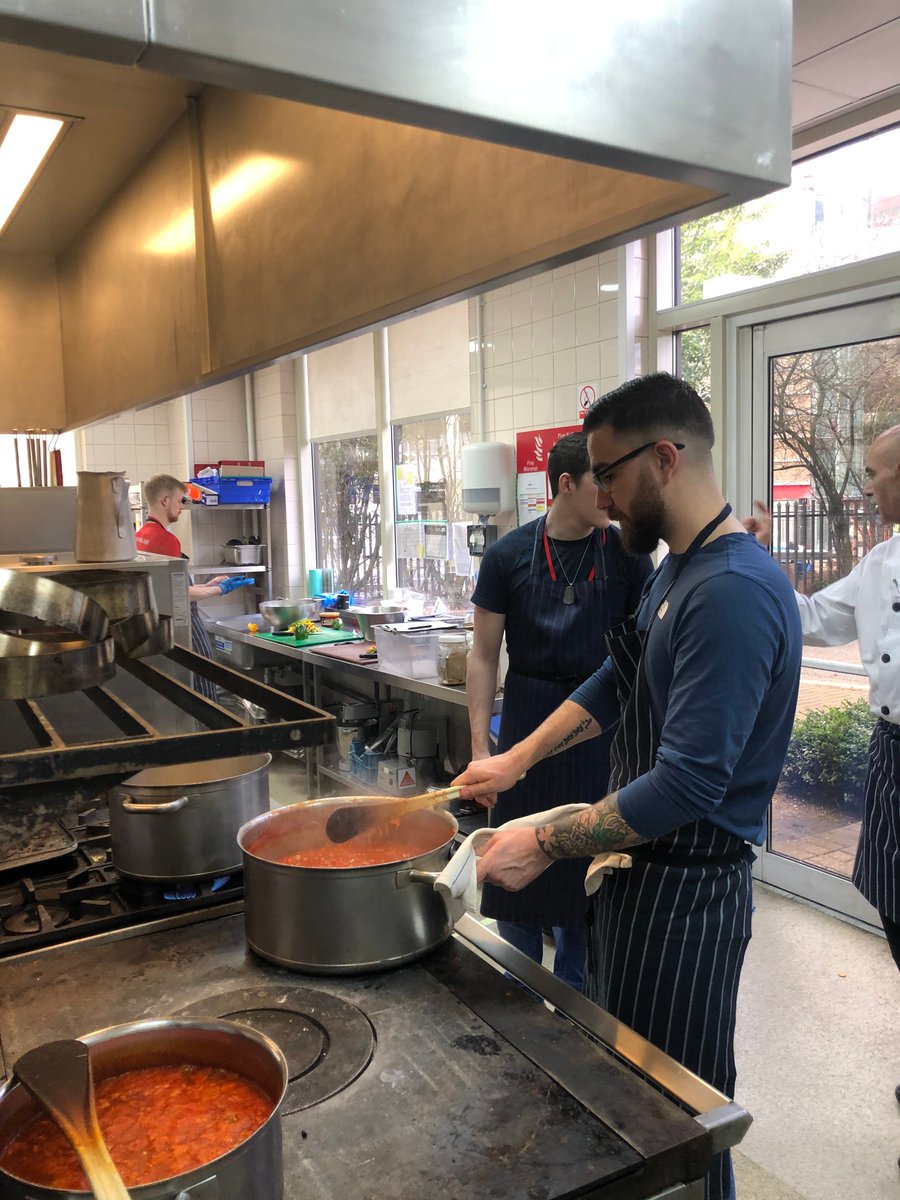 AfCInspireIT's tweet photo. We had an incredible week with @DellTechUK ! On Tuesday we held a very successful Dell's Kitchen- our young people loved serving food to @DellTechUK colleagues and received excellent feedback! And yesterday we celebrated #IWD2020 together- pledging to do more for equal rights! https://t.co/QH7LkcRr9e