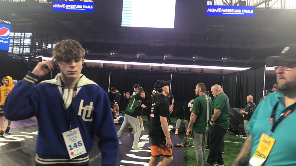 SwrestlingHch's tweet photo. Getting ready to roll, let go have some fun! https://t.co/E6ybTmIgZ7