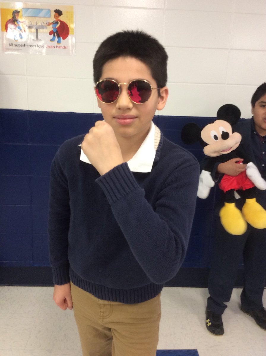 CurriculumD93's tweet photo. 5th Wax Museum-famous people from the 1960’s   Amazing job!  #bluejayprideD93 https://t.co/OynxpQFLT5