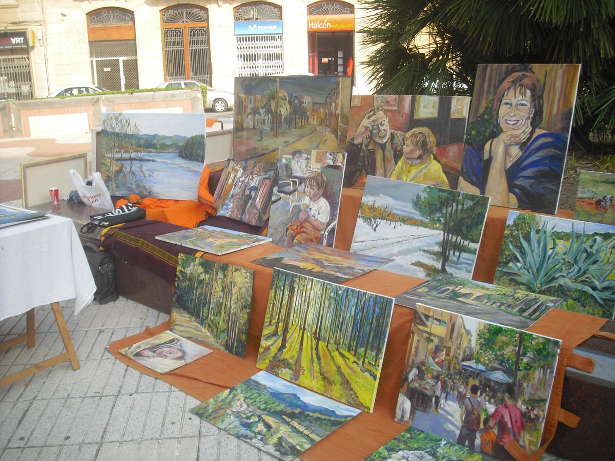 😀Aquarel·la, dibuixos, pintures sobre llenç, llibres d'art...📜📚 Cada primer dissabte de mes  gaudeix-los a la Trobada d'Art i Artesania de #Tortosa...👨‍🎨👩‍🎨 #tortosalcor #terresdelebre <a href="/firesimercats/">Fires i Mercats</a> 

📍Rambla Felip Pedrell (vora riu)

Foto: Trobada d'art i artesania FB