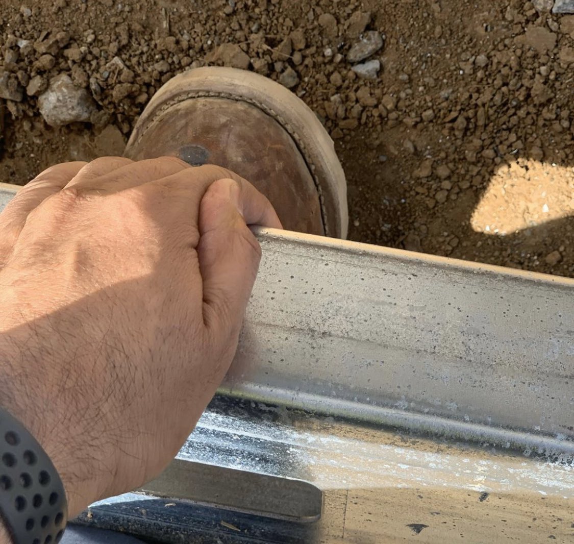vejarinc's tweet photo. #MetalStudFraming with a wide flange. #UnionCarpenters #SWCarpenters #SouthwestCarpenters #UnionProud #Unionstrong #WeBuildAmerica #Vejar #Family #construction #UnionFamily #Local909 #Local951 #MetalStud #MetalStudFraming #DrywallNation #Framing #BuildCalifornia https://t.co/04g4zwisCM