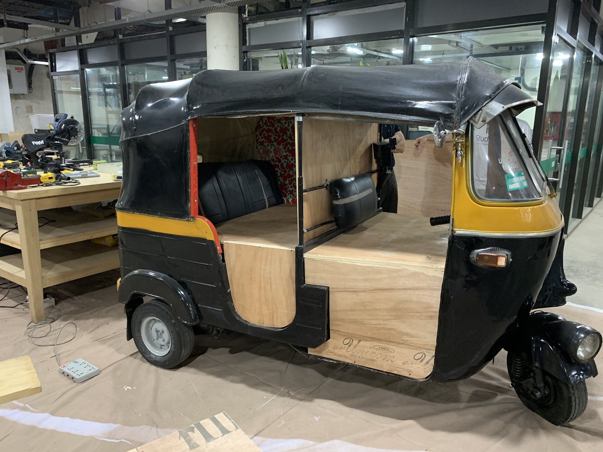 msneidmusic's tweet photo. Before ⏩ After 😍 #asbms #asbindia #ASBstudio6 #mobilelibrary #designthinking #magicinthemiddle https://t.co/3jsjJnY9C5