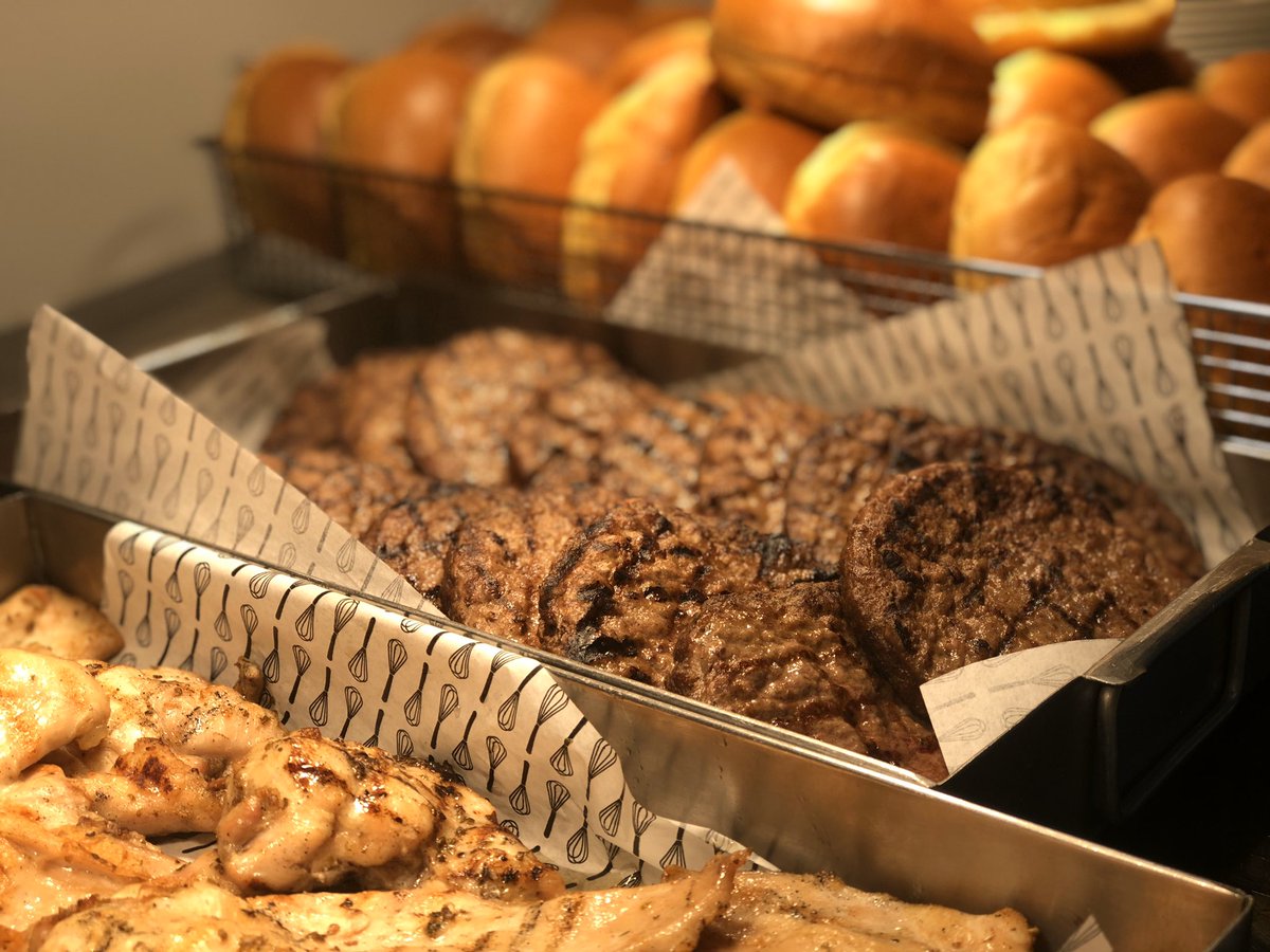 Build a burger night this evening, with a choice of beef burgers, chicken fillets, bean burgers 🍔, onion rings and lovely brioche buns! Here’s one we made ourselves! <a href="/ChartwellsInd/">Chartwells Independent</a> <a href="/juliebibby7/">juliebibby</a> <a href="/StSwithunsGirls/">St Swithun's School</a> <a href="/StSwithunsLetts/">Commercial Lettings</a> <a href="/SamJHiscock/">Samantha Hiscock</a>