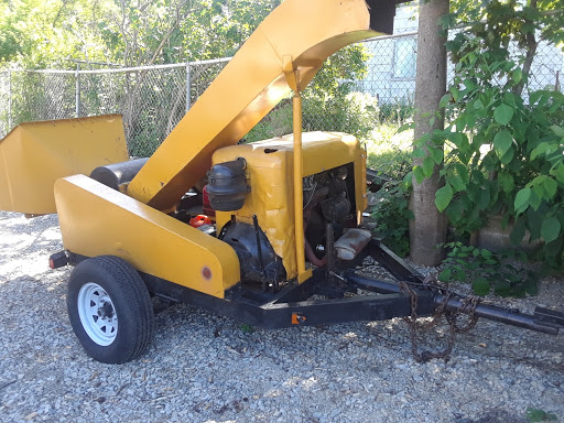 CfbLandscape's tweet photo. We are fully-equipped with the necessary skills on proper tree solutions and removal methods with the state-of-the-art equipment at hand.

#landclearing
#landscape
#landscapemaintenance https://t.co/ZURrBEs1FU