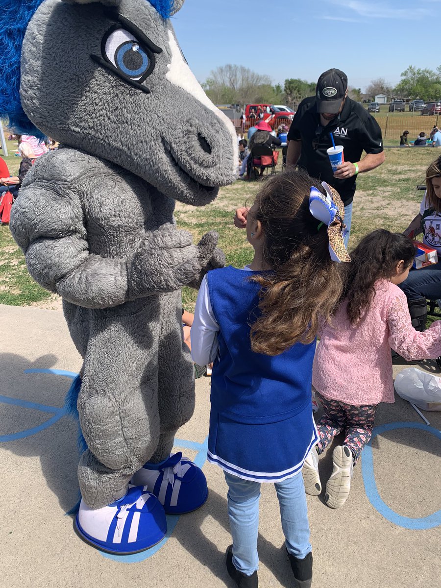 SADD Organization - IHS tweet media