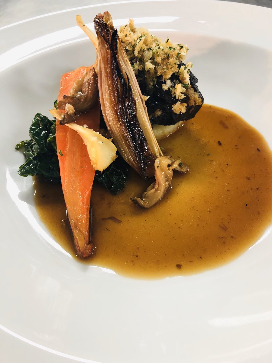 TheSilverPlate_'s tweet photo. Fantastic evening last night for our @msksheffcol gourmet dinner. Brilliant food created by @unwinlen and his L3 students. Our @greeneking_official betec students provided outstanding service all lead by our manager for the evening Keeley. #msk #greeneking #sheffcol #students https://t.co/vZxEaQSPrW