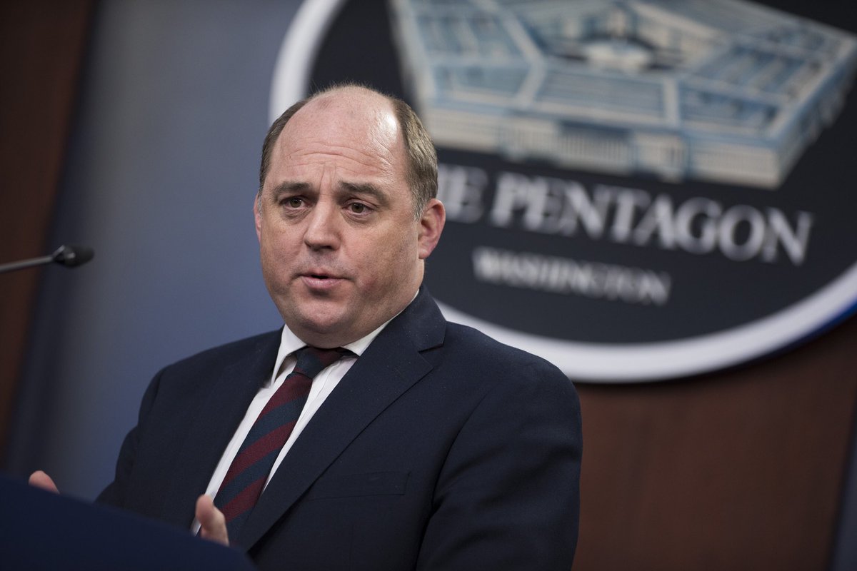 Defense Secretary <a href="/EsperDoD/">Archive: Dr. Mark T. Esper</a> speaks to reporters Thursday at the Pentagon with UK Secretary of State for Defense @BWallaceMP <a href="/DefenceHQ/">Ministry of Defence 🇬🇧</a>