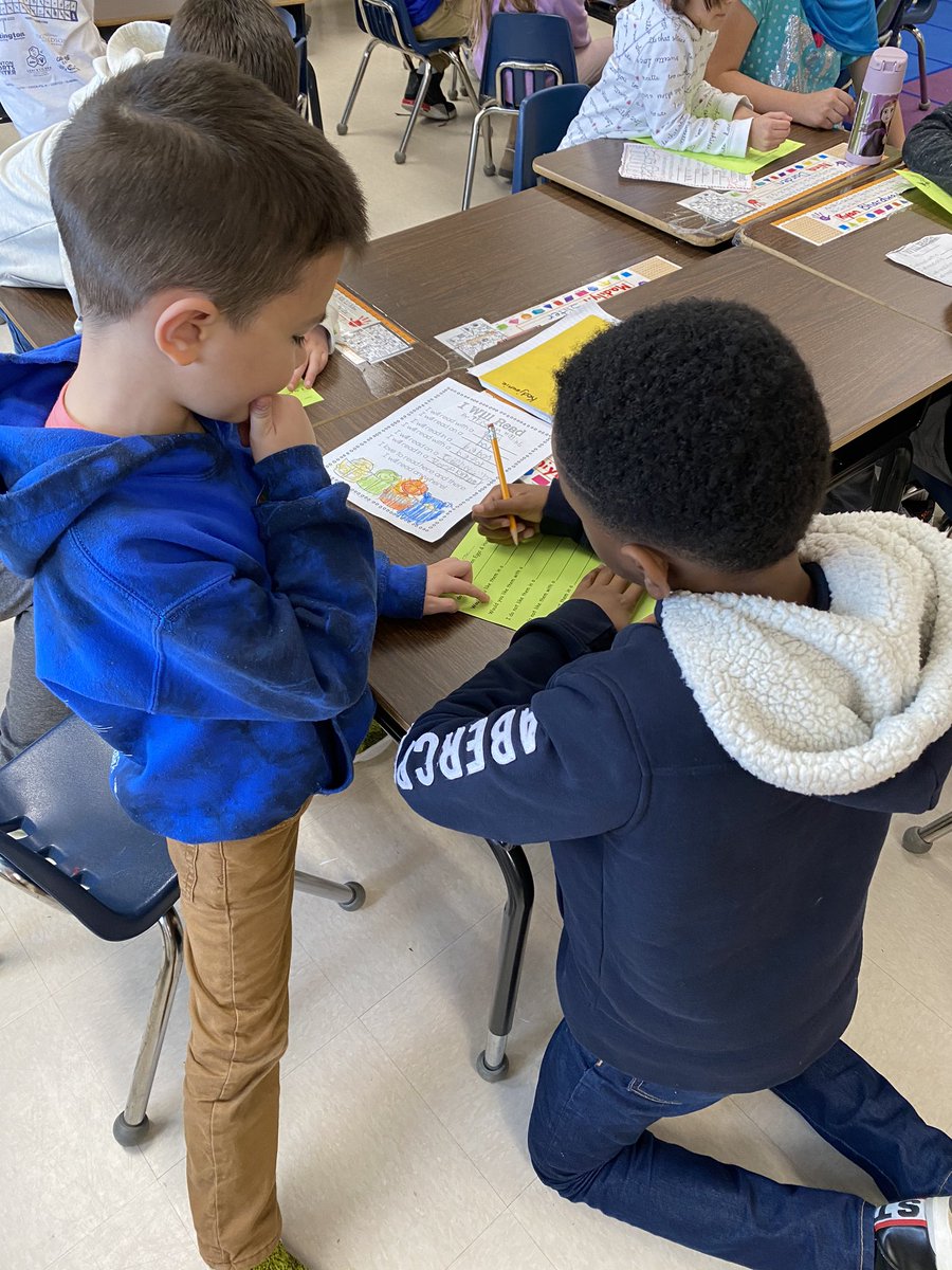 OESReading's tweet image. Reading our Seuss poems with our buddy classrooms! @OdentonESAACPS @AacpSeril