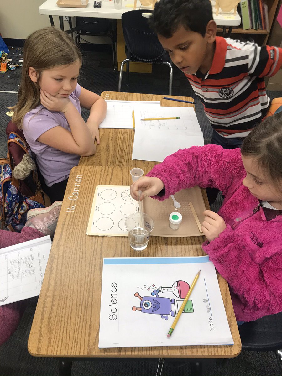 nadiadekoch's tweet photo. Mrs. Nichol’s 3rd grade class loves science labs! Here are a few of them exploring chemical changes, and identifying mixtures versus solutions. #Piedmontfocus Piedmontfocus https://t.co/VnzAumw8XI