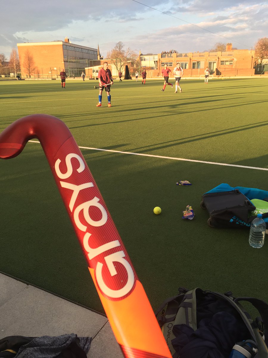 CoachFletch1's tweet photo. Well it took a while, only second game played this season, but first goals scored today @GraysHockey #KN7 #styx v @stpetersyork cracking game https://t.co/tkHKkSppij