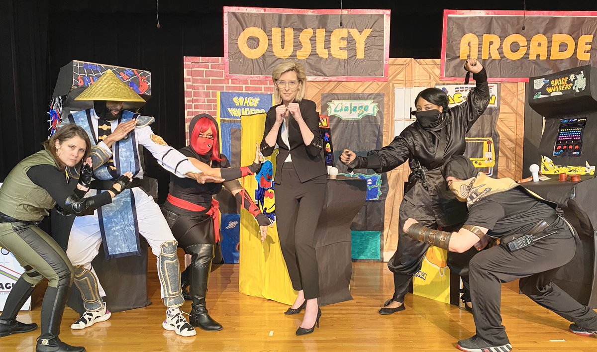 bethhollinger's tweet photo. The leadership team at Ousley JH take their Roles supporting students seriously! 😀 Family Picnic day with a video game theme. All staff were dressed as their favorite video game character as families enjoyed the spirit and support of Ousley. https://t.co/gqIiOhyGwv