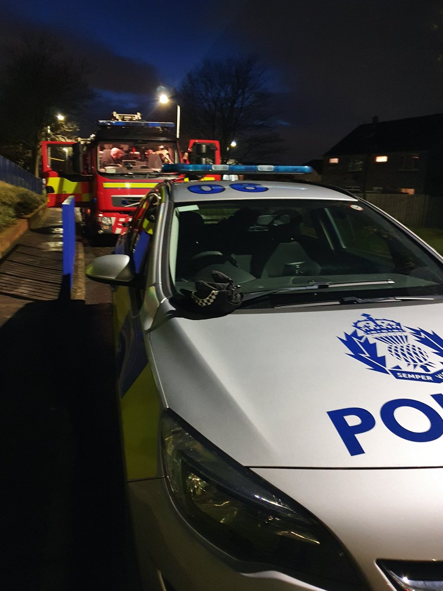 PC Strang GHS (@gmouthhs_sbo) on Twitter photo Out on patrols in Rannoch Park tonight with colleagues from <a href="/scotfire_FlkWL/">Falkirk&WLothianFire</a> in response recent to concerns over fire raising. These will continue over the coming weeks
@FalkirkPolice
#partnershipworking Out on patrols in Rannoch Park tonight with colleagues from <a href="/scotfire_FlkWL/">Falkirk&WLothianFire</a> in response recent to concerns over fire raising. These will continue over the coming weeks
@FalkirkPolice
#partnershipworking