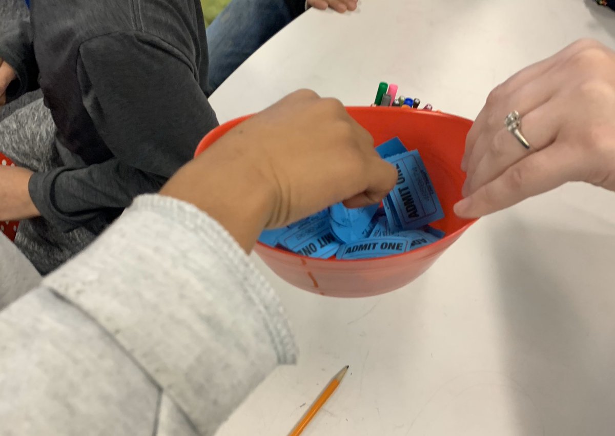 MrsFosterLISD's tweet photo. Shout out to @KochKiddosin3rd and @Mrs_Phillips3 for this fun, easy way to reward kiddos! “Spin the wheel!” #ilovevickery #LISD https://t.co/MHx2BOkreW