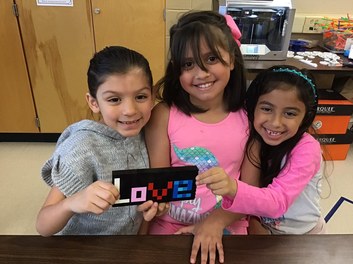Williams_STEM's tweet photo. With a little inspiration from @LEGOMastersFOX #BrickTips these @NISDMurnin built words to describe #NISDSTEM ❤️ their creativity and perseverance truly shines @ambermfreeman https://t.co/6jBOT58vrI