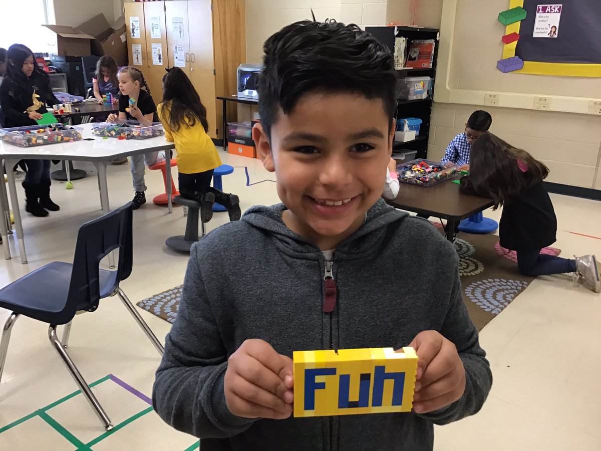 Williams_STEM's tweet photo. With a little inspiration from @LEGOMastersFOX #BrickTips these @NISDMurnin built words to describe #NISDSTEM ❤️ their creativity and perseverance truly shines @ambermfreeman https://t.co/6jBOT58vrI