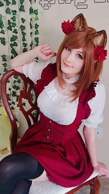 Here have the rest of my catgirl cosplay set 😂 I&rsquo;m too lazy to individually post them each day so this<a href="/tag/tshirtchallenge"class="tags"><span>#tshirtchallenge</span></a><a href="/tag/secretpowerchallenge"class="tags"><span>#secretpowerchallenge</span></a>