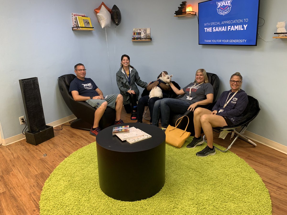 bees_sherry's tweet photo. Opened the mindfulness lounge thanks to a generous donation and a great team! Modeling mindfulness #actionresearch @ADHUS_FAUHS @PeacefulBarb #mindfulowls #vision #owlsimpact https://t.co/bpZYW1c1Or