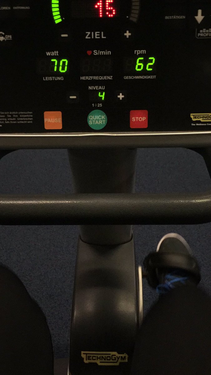 Erstmal eine Runde Sport machen, den Kopf frei kriegen. Wünsche euch einen schönen Abend 💪❤️