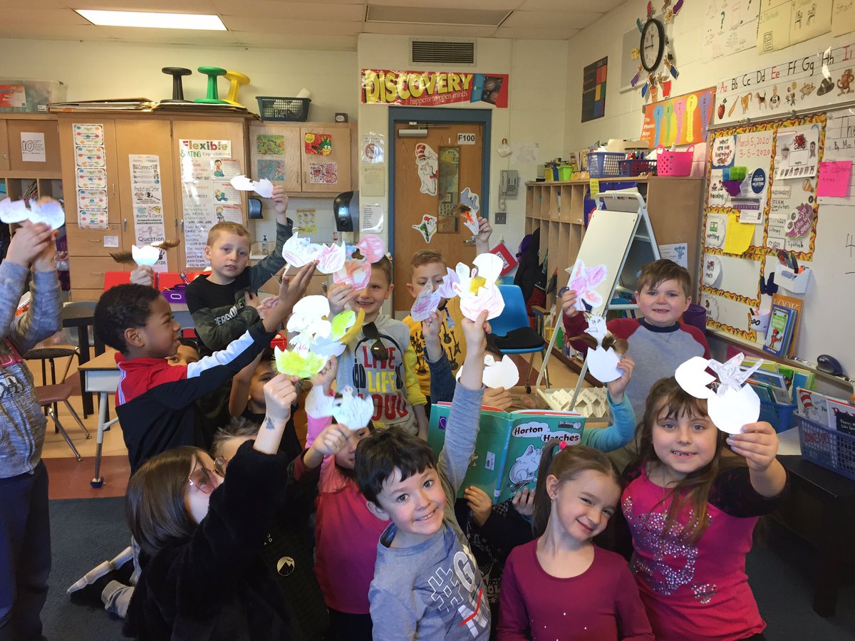 guricomps's tweet photo. Read Across America Week was Fun, Fun, Fun!!! #Proud2BMillstone #ILove2Read https://t.co/vNh7fAQEHG