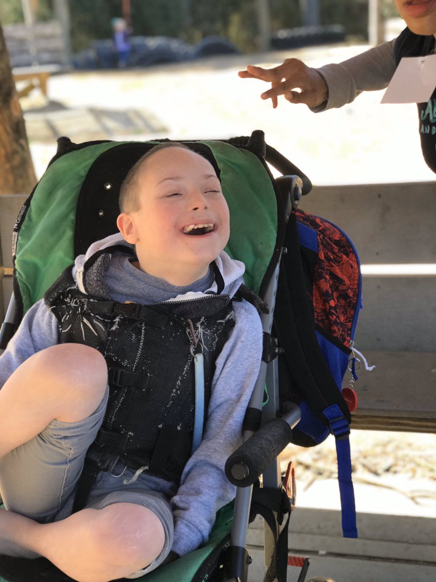 Nannewt's tweet photo. Kicking off Spring break with a Picnic in the Park Community Based Instruction Trip with @TISDTJHS  @TISDTIS  @Mrs_Norwood_ @TJHS_PALS @TStudentsupport @TomballISD https://t.co/qVlNifBDEI