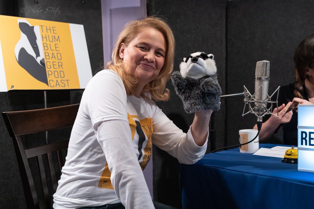 thehumblebadger's tweet photo. #Spotlight #Series concludes #successful 1st #season of #InterestingPeople &amp; #stories 🎧

#CanadasKeynoteHumourist @judycroon, known for her talk Relieving #Workplace #Stress with #Humour, visits with hosts @pablodassen &amp; @melyssamoniz. 🎙🦡  

Promo partners: @mdrnmississauga https://t.co/T2VutnTbK7