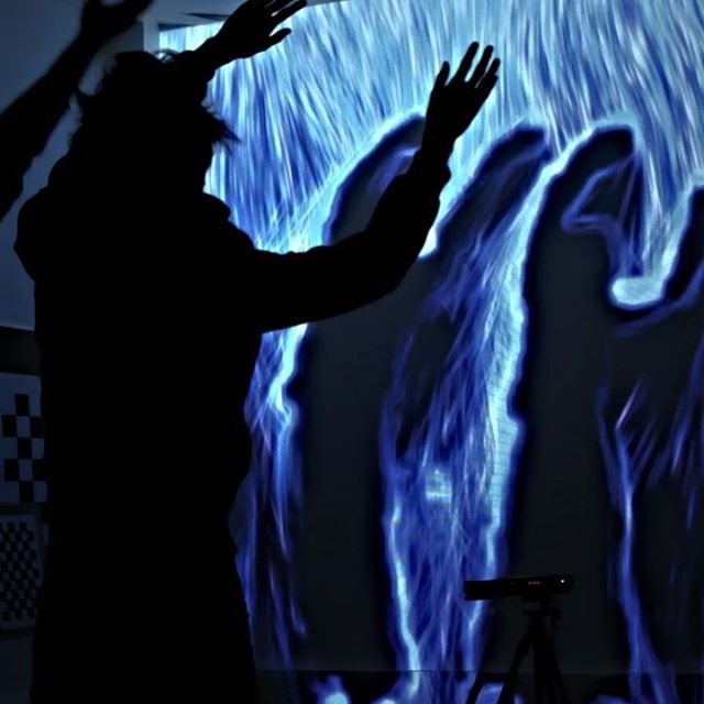 Another installation test at the studio

#digitalart #newmedia #newmediaart #generative #generativeart #codeart #creativecoding #nature #simulation #realtime #artwork #motion #processing #interactive #mediaart #gpu #shaders #gpgpu  #creativeappsnet #artlife #dailyart #creativecdo