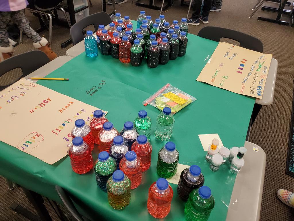 ChelsBels_3's tweet photo. We are selling out in #TheLearningCafe #JCTGoForLaunch @LAERomer @JCTElementary https://t.co/PM1W6EDtfr