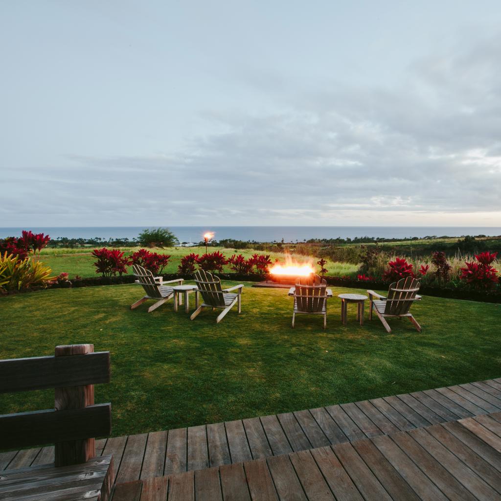 ResidencesHI's tweet photo. Happy #AlohaFriday! We hope you can gather round this weekend with family, friends and loved ones and celebrate the little things. #thelodgelife #kukuiula

#visitkauai #lodgeatkukuiula #livingwell #campfire https://t.co/12Uv8OuoQW