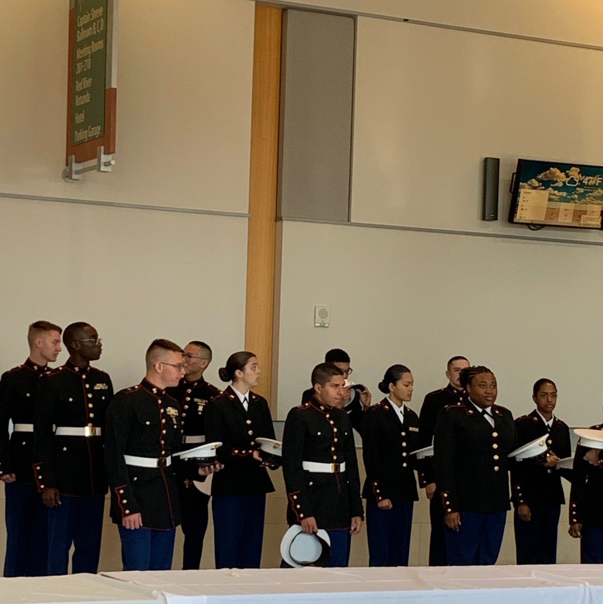 AprilJaneHoust1's tweet photo. William B. Travis MCJROTC in Shereveport, Louisiana. Region 5 Drill Championship. https://t.co/eThFq89JSO