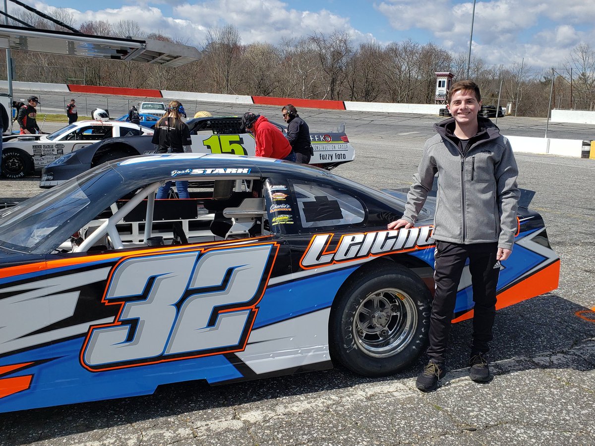 LeichtMotors's tweet photo. Testing today at @hickoryspeedway  with Josh Stark (@joshstark39).  #winnningteam #driverdevelopment https://t.co/aUvSILQg9Z