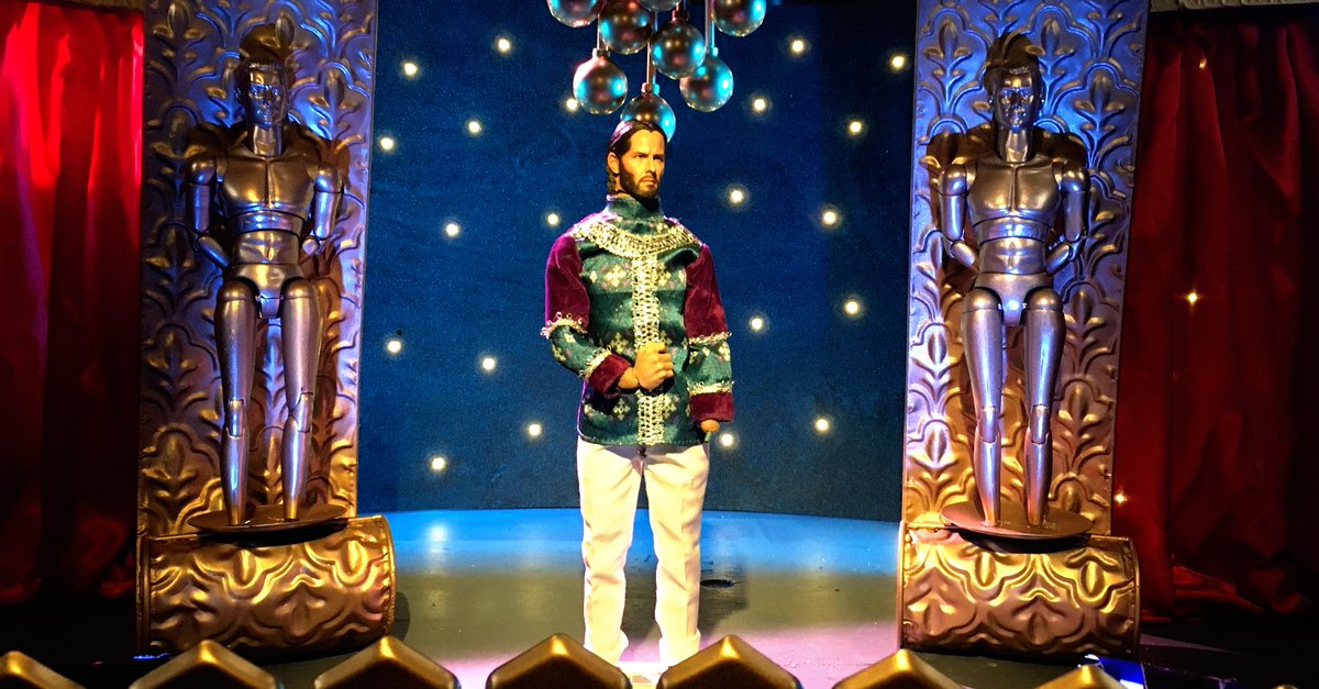 ExtraCreditStu's tweet photo. Go ahead and call it a #glowup

#keanu #keanureeves #ourlordandsavior #keanuwithyou #fridayvibes #howimtryingtobe #academyawards #oscars2020 #flashbackfriday #fbf #bts #ceremony #reboots #stopmotion #animation https://t.co/0si4IA0hWP