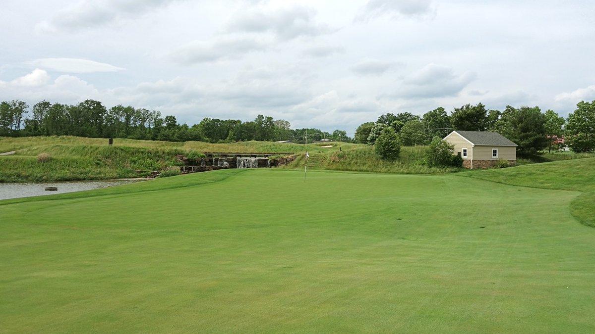 jwbausch's tweet photo. RiverCrest is a beautifully conditioned, photogenic golf course in Phoenixville, PA, a 2004 Ron Coruzzi design. I have taken the time to tune-up my pics from a summer 2016 visit. Photo album #BauschCollection @MyPhillyGolf:
https://t.co/UPMz4Xy2Tm
Select photos from the album: https://t.co/IAQE5GHfLW