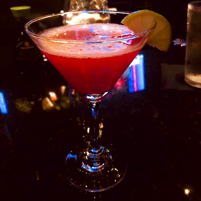 sakitumigrill's tweet photo. #FreshFriday! Join us for dinner &amp; drinks tonight, we'll have all the good music videos playing on our TV's :)

#fresh #sushi #grill #local #since2006 #cocktails #craftbeer #sake #columbiasc #vistacolumbiasc #sodacitysc #goodeats https://t.co/HHS9VN2VkN