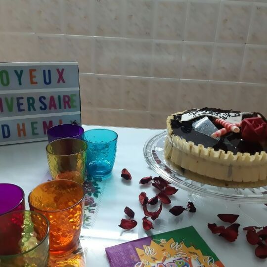 Hadhami53824564's tweet photo. #MyBirthday
#Influenster https://t.co/inz7U2fbEl https://t.co/qIt45fyW7W