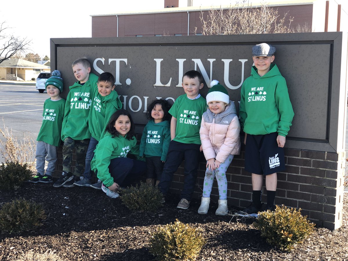 stlinushawks's tweet photo. We are Southside Parade ready! We can’t wait to represent our school 🍀 
Thank you to everyone who purchased apparel. There are a few back orders and those will be going home Tuesday!! https://t.co/B8vcKvdDux