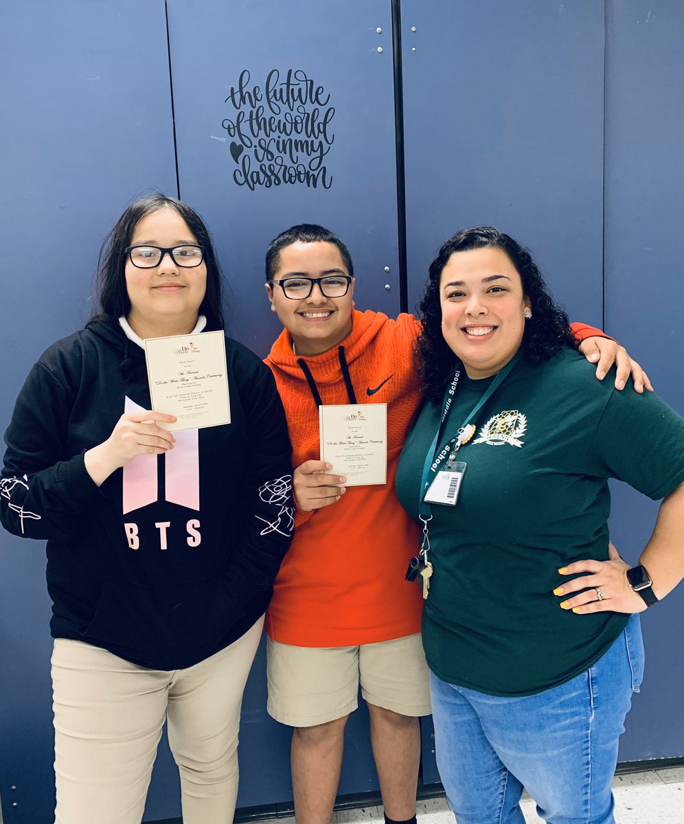 MrsEscosClass's tweet photo. Two of my students are Bexar County Finalist in the βDo the Write Thingβ writing contest. They are top 60 out of thousands. I am over the moon proud of them! #WatchWrenn @ETWrennMS #EISDproud @EISDofSA #ELARrocks https://t.co/6NNKkaB4Xf